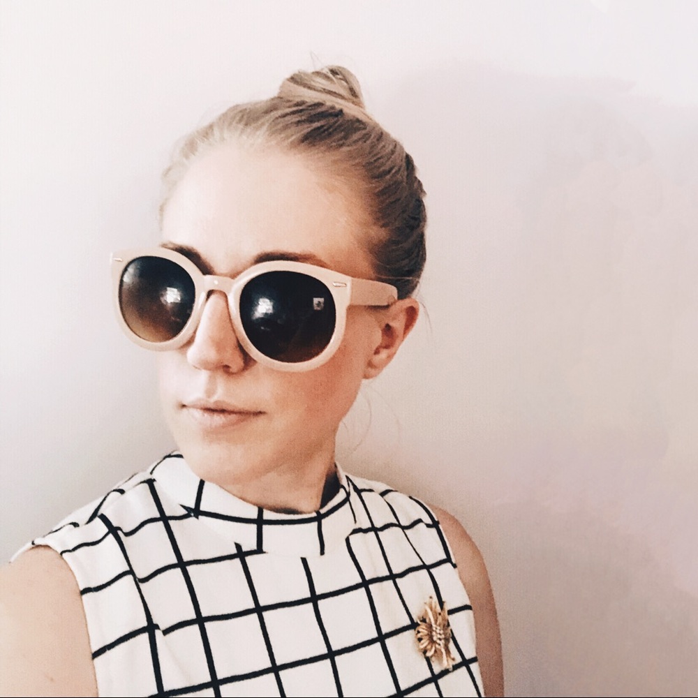 Meet your Posher, Liz